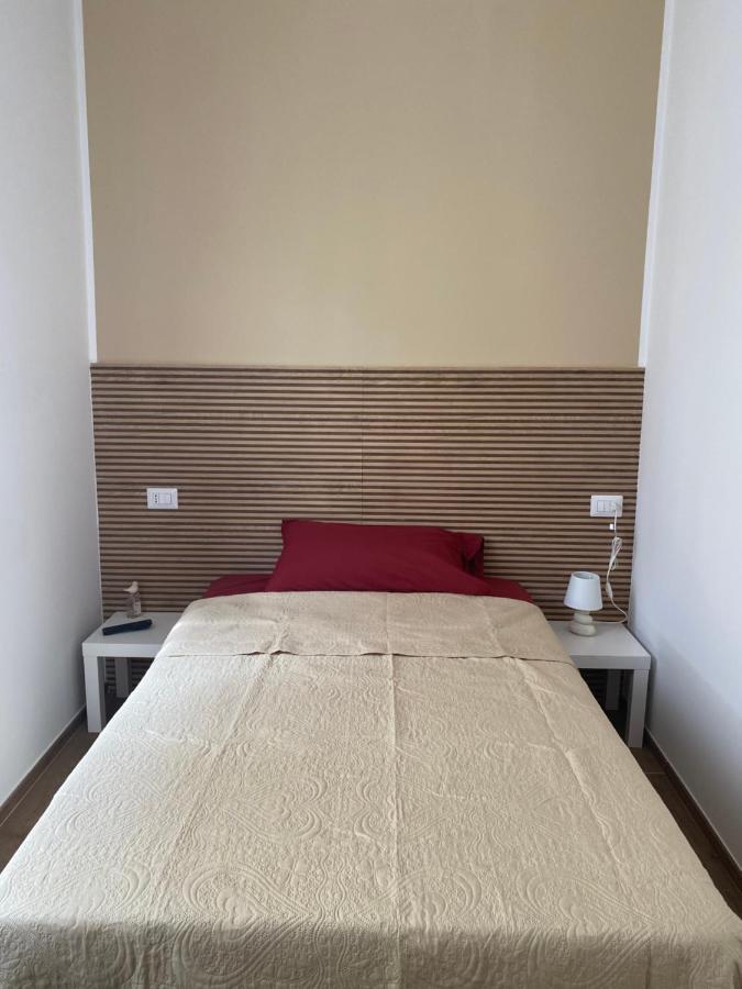 Ludo'S Rooms 卡利亚里 外观 照片