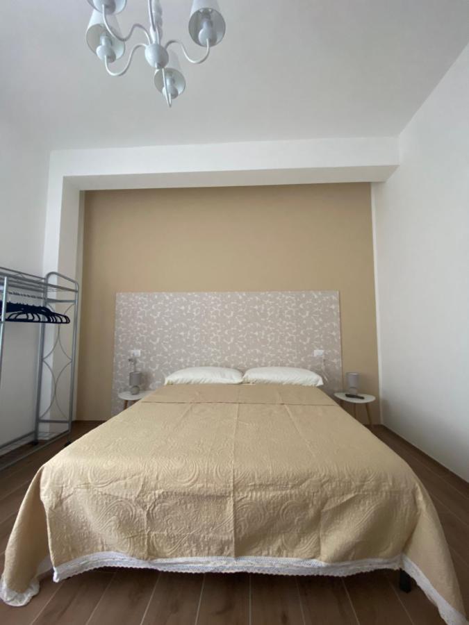 Ludo'S Rooms 卡利亚里 外观 照片