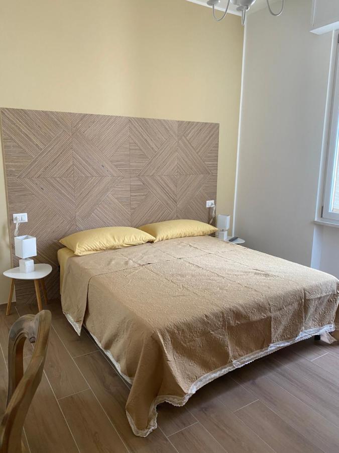Ludo'S Rooms 卡利亚里 外观 照片
